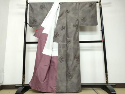 平和屋着物●本場大島紬　9マルキ　舞花文　正絹　逸品　DABL1056ud