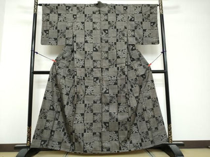 平和屋着物●本場大島紬　7マルキ　格子草花文　正絹　逸品　未使用　DABL1077ud