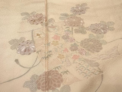 平和屋着物●中国三大刺繍　汕頭刺繍　スワトウ刺繍　相良刺繍　訪問着　几帳草花文　暈し染め　正絹　逸品　DABL1082ud