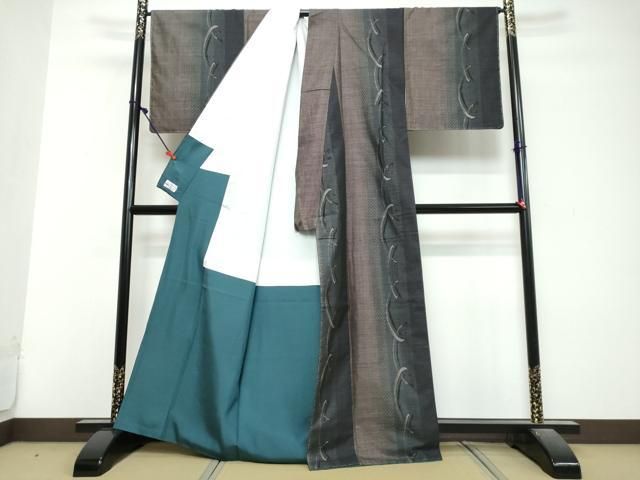 平和屋着物●本場大島紬　9マルキ　古代染色純泥染　抽象文様　やまと誂製　生島正則作　証紙付き　正絹　逸品　未使用　DABL1119ud