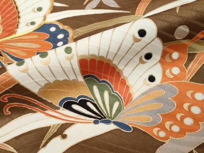 平和屋着物●豪華振袖　駒刺繍　花蝶文　金彩　正絹　逸品　DABL1163ud