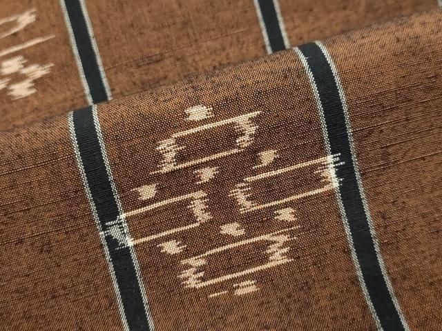 平和屋着物●上質な紬　琉球絣　正絹　逸品　DABL1192ud