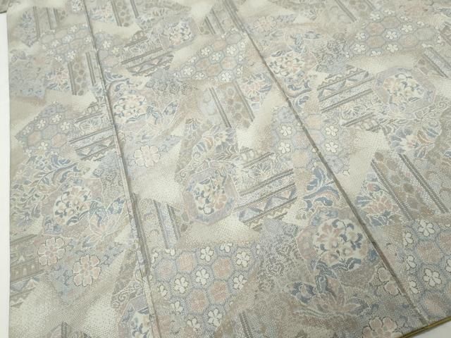 平和屋着物●本場大島紬　白大島　9マルキ　吉祥花蝶文　正絹　逸品　DABL1207ud