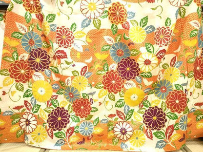 平和屋着物▼豪華振袖　駒刺繍　菊尽くし　金彩　正絹　逸品　DABL2216fe