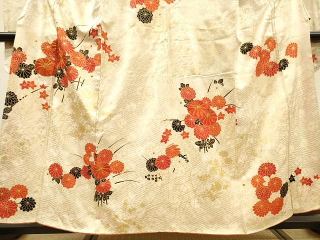 平和屋着物▼豪華振袖　駒刺繍　菊花文　金彩　正絹　逸品　DABL2222fe