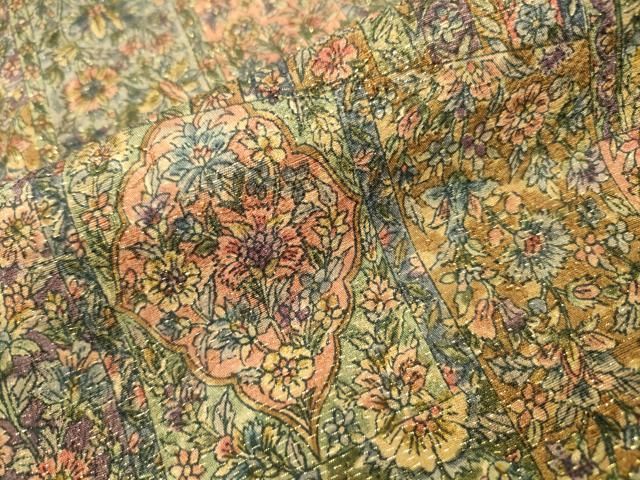 平和屋着物●上質な小紋　更紗花間道　金通し地　やまと誂製　正絹　逸品　DABL2617fe