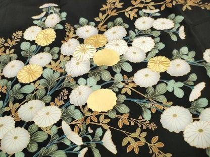 平和屋着物■豪華黒留袖　駒刺繍　幔幕菊松文　金彩　正絹　逸品　DABL3115qa