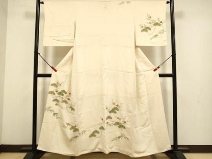 平和屋着物●訪問着　駒刺繍　梅松文　金彩　伊勢丹扱い　正絹　逸品　DABL3524du