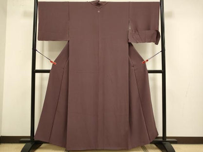 平和屋着物●上質な色無地　暗い紅檜皮色　反端付き　正絹　逸品　DABL3555du