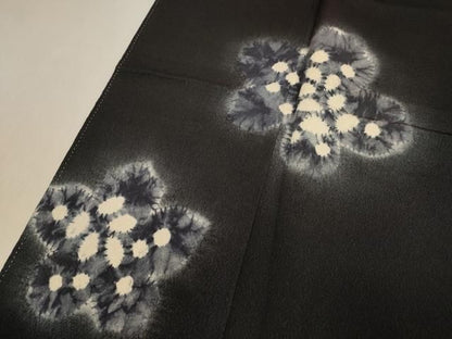 平和屋着物●訪問着　絞り　舞花文　黒地　さが美扱い　正絹　逸品　DABL3557du