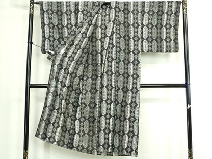 平和屋着物∴夏物　男性　小紋・浴衣兼用　菱花文　伊勢丹扱い　綿麻　逸品　DABL4008cd