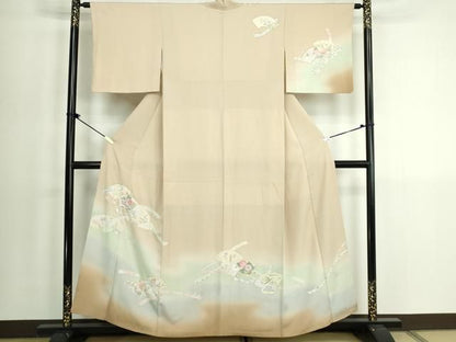 平和屋着物●訪問着　駒刺繍　鬘帯地紙花文　暈し染め　金彩　正絹　逸品　DABL4230cd