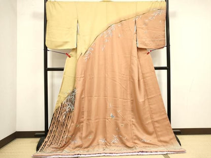 平和屋本店●お引きずり・お引き摺り　訪問着　和装　舞台　舞妓　芸妓　芸者　衣装　笹竹花蝶文　暈し染め　金彩　逸品　DABL4313cd