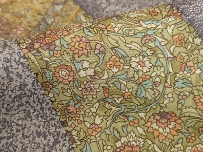 平和屋着物●本場縞大島紬　訪問着　染大島　更紗花文　正絹　逸品　DABL9008op