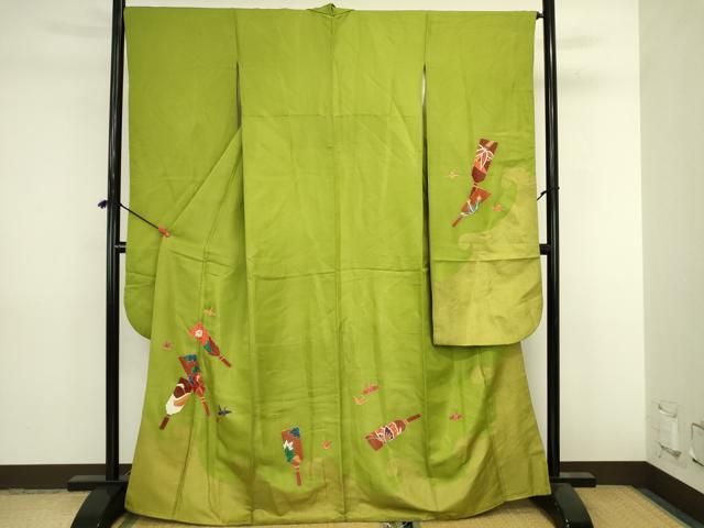 平和屋着物●豪華振袖　羽子板　折り鶴　舞蝶花文　金彩　金通し地　正絹　逸品　DABL9024op