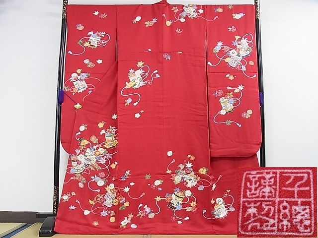 期間限定セール40％off●極上　創業460年・千總　振袖　駒刺繍　貝桶花文　金彩　高島屋扱い　逸品　DZAA0365kh4