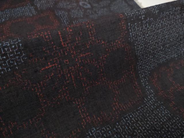 平和屋本店●極上 本場結城紬 重要無形文化財 反物 着尺 80亀甲 花並べ 証紙付き 逸品 未使用 DZAA11315kh5