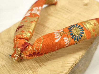 平和屋本店●和装小物 ぽっくり下駄 こっぽり・おこぼ下駄 畳表 金蒔絵 千羽鶴 白木 箱付き 逸品 DZAA11505kh5