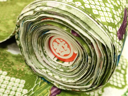 平和屋本店●極上　創業460年・千總　小紋　反物　着尺　霞花松文　金彩　三越扱い　タグ付き　逸品　未使用　DZAA11686kh6