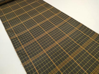 平和屋本店●極上　本場黄八丈　黒八丈　平織　紬　反物　着尺　格子　三越扱い　逸品　未使用　DZAA11759kh6
