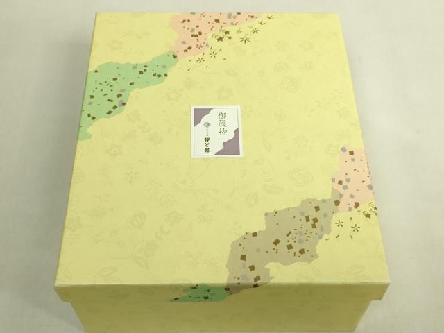 平和屋着物●極上　和装小物　女の子　草履　刺繍　枝梅　伊と忠　箱付き　逸品　DZAA12342kh6