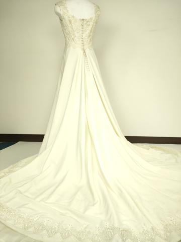 平和屋本店●極上　ウェディングドレス　婚礼　結婚式　披露宴　花嫁　演奏会　発表会　ステージ　刺繍　レース　逸品　DZAA12360kh6
