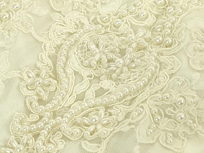 平和屋本店●極上　ウェディングドレス　婚礼　結婚式　披露宴　花嫁　演奏会　発表会　レース　ビーズ　チュール　逸品　DZAA12372kh6