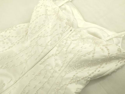 平和屋本店●極上　ウェディングドレス　婚礼　結婚式　披露宴　花嫁　ビーズ　スパンコール　チュール　刺繍　逸品　DZAA12394kh6