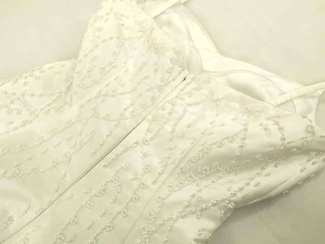 平和屋本店●極上　ウェディングドレス　婚礼　結婚式　披露宴　花嫁　ビーズ　スパンコール　チュール　刺繍　逸品　DZAA12394kh6