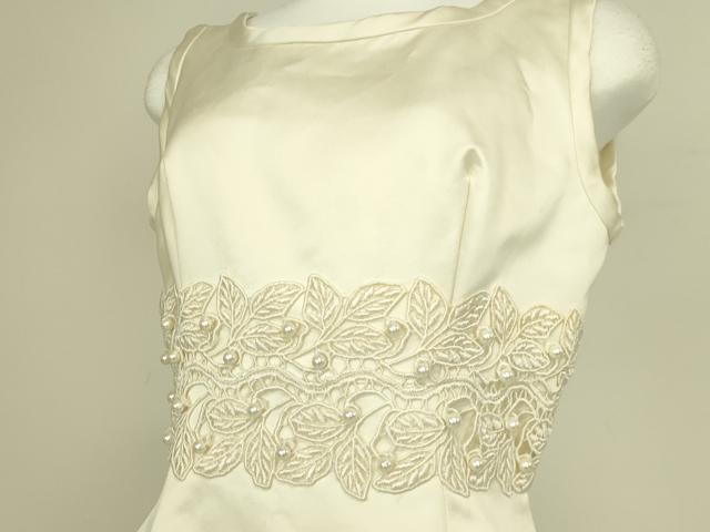 平和屋本店●極上　ウェディングドレス　婚礼　結婚式　披露宴　花嫁　刺繍　ビーズ　逸品　DZAA12395kh6