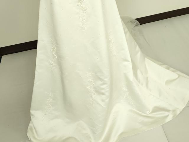 平和屋本店●極上　ウェディングドレス　婚礼　結婚式　披露宴　花嫁　ビーズ　チュール　スパンコール　逸品　DZAA12396kh6