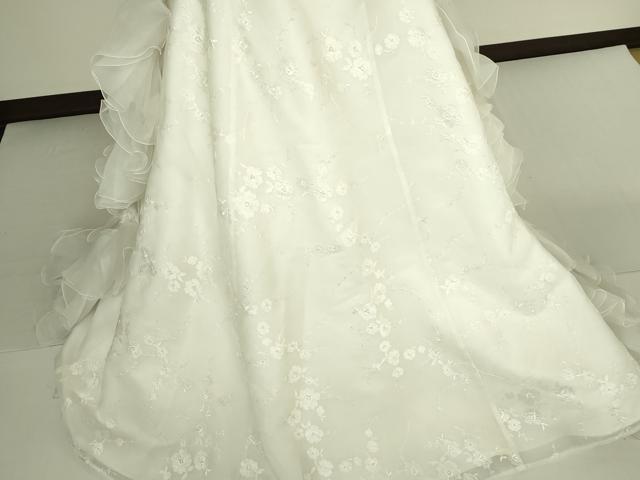 平和屋本店●極上　ウェディングドレス　婚礼　結婚式　披露宴　花嫁　レース　チュール　刺繍　ビーズ　スパンコール　逸品　DZAA12398kh6