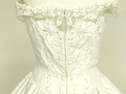 平和屋本店●極上　ウェディングドレス　婚礼　結婚式　披露宴　花嫁　FANCY　ビーズ　レース　チュール　逸品　DZAA12399kh6