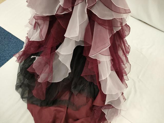 平和屋本店●極上　カラードレス　婚礼　結婚式　披露宴　花嫁　演奏会　発表会　ステージ　MICHAEL MERNER　フリル　逸品　DZAA12415kh6