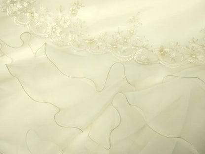 平和屋本店●極上　ウェディングドレス　婚礼　結婚式　披露宴　花嫁　ビーズ　レース　チュール　刺繍　逸品　DZAA12422kh6