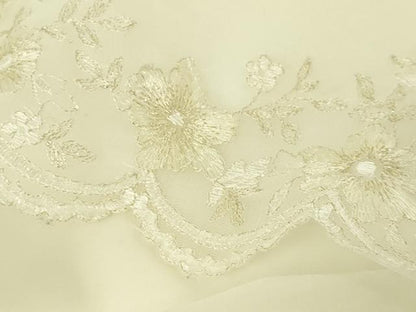 平和屋本店●極上　ウェディングドレス　婚礼　結婚式　披露宴　花嫁　ビーズ　レース　チュール　刺繍　逸品　DZAA12422kh6