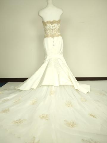 平和屋本店●極上　ウェディングドレス　婚礼　結婚式　披露宴　花嫁　ビーズ　レース　チュール　刺繍　逸品　DZAA12423kh6