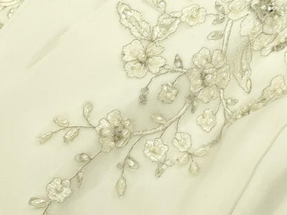 平和屋本店●極上　ウェディングドレス　婚礼　結婚式　披露宴　花嫁　ビーズ　スパンコール　レース　刺繍　チュール　逸品　DZAA12430kh6