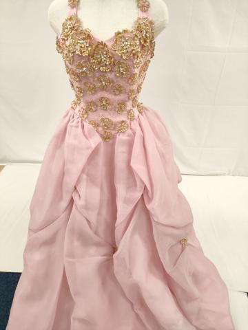 平和屋本店●極上　カラードレス　婚礼　結婚式　披露宴　花嫁　演奏会　発表会　FANCY　ホルターネック　ビーズ　逸品　DZAA12433kh6