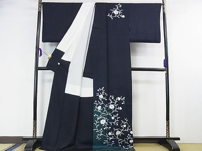 平和屋本店■極上 金彩友禅 卓越技能者・名工・和田光正監修 京金彩 華陽　訪問着　花唐草文　濃紺地　暈し染め　銀彩　逸品　DZAA1471kh4 - 平和屋