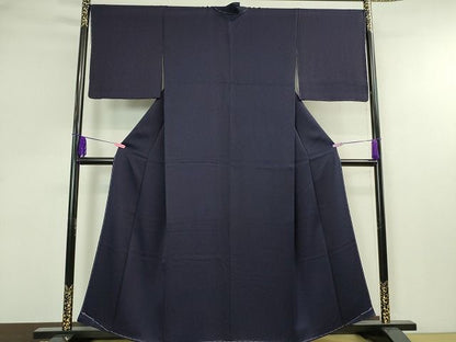平和屋本店●極上 藍造り国選定無形文化財 藍師・佐藤昭人 色無地 唐草地紋 鉄紺色 逸品 未使用 DZAA1756kh5