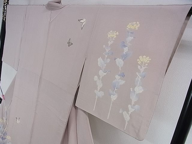 平和屋本店■極上 加賀友禅の巨匠 初代 由水十久 訪問着 菜の花 舞蝶 梅鼠色地 逸品 DZAA1935kh4 - 平和屋