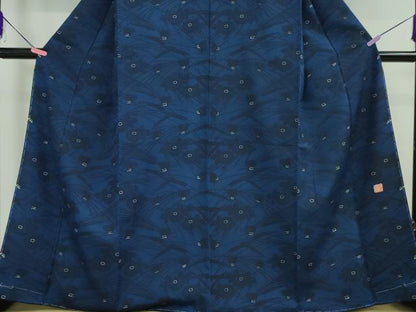 平和屋本店■希少　人間国宝　玉那覇有公　本場琉球紅型　小紋　菊　夏虫　逸品　未使用　DZAA2049kh4 - 平和屋