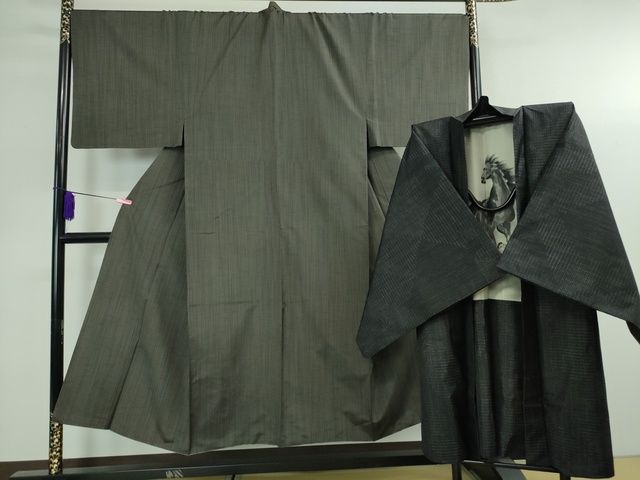 平和屋本店■極上　男性　本場縞大島紬　アンサンブル　丸恵謹製　羽裏・馬　証紙付き　逸品　DZAA2190kh4 - 平和屋