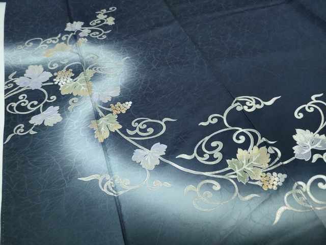 平和屋本店■極上 金彩友禅 卓越技能者・名工・和田光正 訪問着 葡萄唐草文 深縹色地 暈し染め 金銀彩 逸品 DZAA2223kh4 - 平和屋