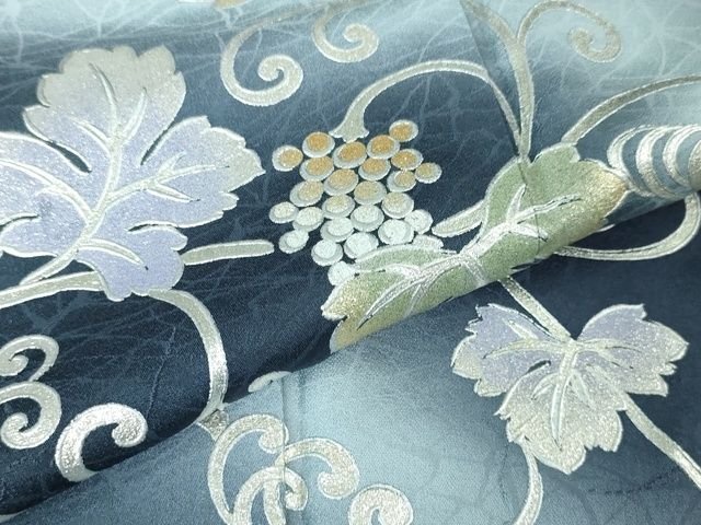 平和屋本店■極上 金彩友禅 卓越技能者・名工・和田光正 訪問着 葡萄唐草文 深縹色地 暈し染め 金銀彩 逸品 DZAA2223kh4 - 平和屋