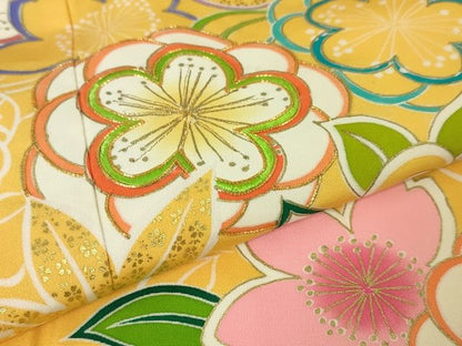 平和屋本店■極上　創業460年・千總　七五三　女の子　7歳　祝着　駒刺繍　橘花文　金彩　逸品　DZAA2228kh4