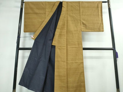 平和屋本店●極上 男性 郡上紬 草木染 黄唐茶色地 反端付き 逸品 未使用 DZAA2255kh5