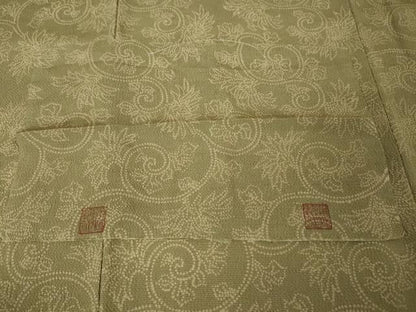 平和屋本店■希少　浦野理一　御子息　浦野範雄　小紋　花唐草文　鬼しぼ縮緬　反端付き　逸品　未使用　DZAA2386kh4 - 平和屋