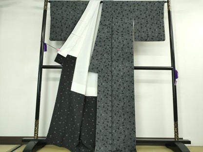 平和屋本店■極上　人間国宝 小宮康孝　江戸小紋　道明寺　般若烏帽　中啓　桜　黒地　逸品　DZAA2562kh5 - 平和屋
